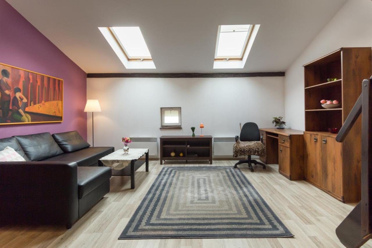 Апартаменты Gorgeous Loft In Perfect Location! Краков Экстерьер фото